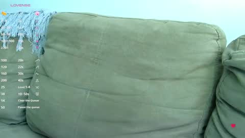 Snapshot of gabriela_miller_2 chatting on January 2025 06:38:01 PM Gabriela Miller online show from January 2025 06:38:01 PM