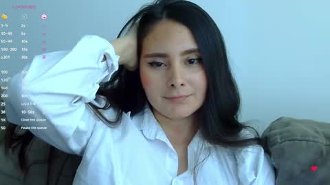 Snapshot of gabriela_miller_2 chatting on January 2025 06:14:01 PM Gabriela Miller online show from January 2025 06:14:01 PM