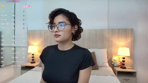 Snapshot of gabriela_vargas chatting on July 2026 03:24:02 AM Gabriela Vargas online show from July 2026 03:24:02 AM