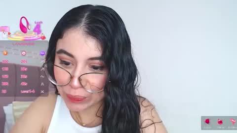 Snapshot of gabrielarossa chatting on November 2025 01:33:02 PM GabrielaRossa online show from November 2025 01:33:02 PM