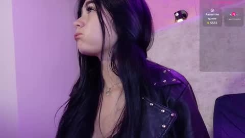 gabriella online show from November 2025 01:39:02 AM