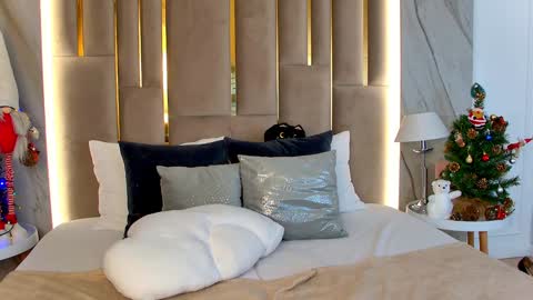 Gabriella online show from January 2025 09:08:02 AM