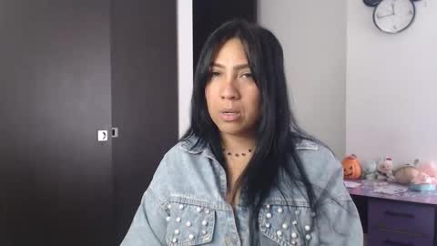 Snapshot of gaby_bluexx chatting on May 2026 12:45:02 PM Gaby Blue online show from May 2026 12:45:02 PM