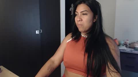 Snapshot of gaby_bluexx chatting on May 2026 11:37:01 AM Gaby Blue online show from May 2026 11:37:01 AM