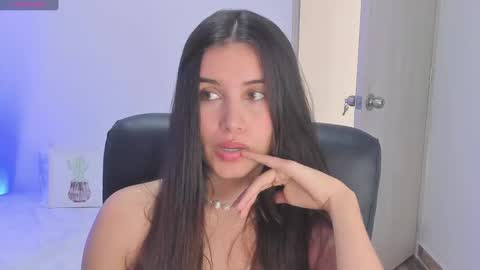 Gabriela online show from September 2025 09:04:02 PM