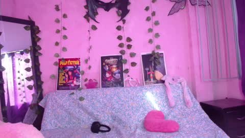 Gaby online show from January 2025 07:59:02 PM