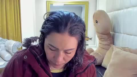 Snapshot of gaby_trent chatting on January 2025 10:10:02 AM gabriela online show from January 2025 10:10:02 AM
