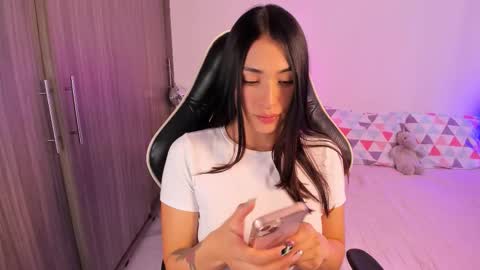 Snapshot of gaby_yummy chatting on November 2025 05:45:02 PM Gabriela online show from November 2025 05:45:02 PM