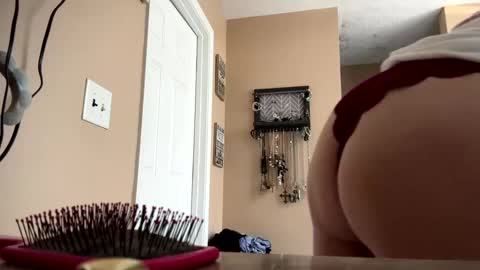 gacouple18 online show from September 2025 09:38:01 PM