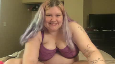 Eryn online show from December 2024 08:14:02 PM