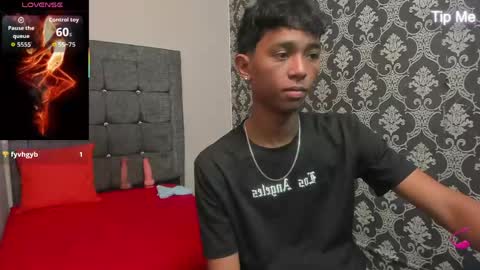 Gael  online show from April 2026 07:21:02 PM