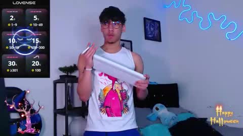 Snapshot of gael_jones chatting on October 2025 04:02:02 AM gael_jones online show from October 2025 04:02:02 AM