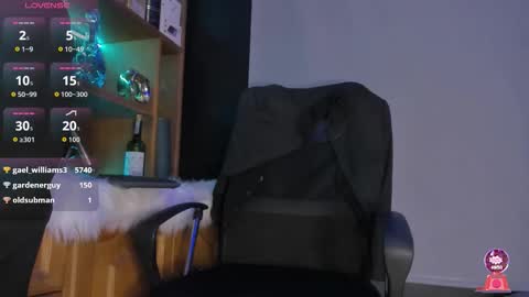 Snapshot of gael_williams3 chatting on October 2025 11:17:01 PM gael_williams3 online show from October 2025 11:17:01 PM