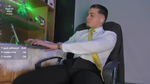 Gael Williams online show from October 2025 01:33:02 AM