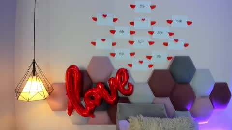 Snapshot of gahiabelucci chatting on February 2026 12:13:02 PM GahiaBelucci online show from February 2026 12:13:02 PM