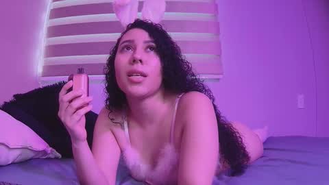 Snapshot of gaia_sweet_ chatting on October 2025 09:56:01 PM gaia_sweet_ online show from October 2025 09:56:01 PM