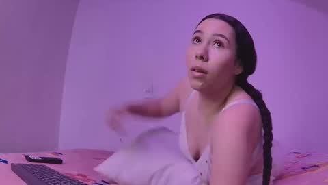 Snapshot of gaia_sweet_ chatting on October 2025 01:07:02 PM gaia_sweet_ online show from October 2025 01:07:02 PM