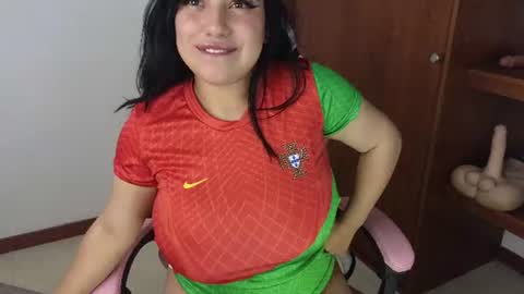 Snapshot of gala1_ chatting on June 2026 03:32:02 PM gala online show from June 2026 03:32:02 PM