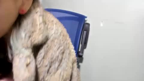 Snapshot of galaxxyrose chatting on January 2025 05:13:02 AM GalaxxyRose online show from January 2025 05:13:02 AM