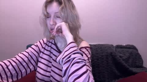 Snapshot of gamachu_ulfinaa chatting on October 2025 09:12:02 PM GaamachuuUlfinaa online show from October 2025 09:12:02 PM