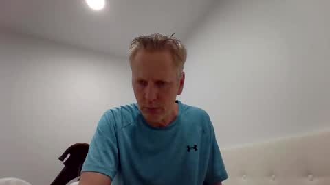 Snapshot of gamerboy200 chatting on October 2025 02:39:02 AM gamerboy200 online show from October 2025 02:39:02 AM