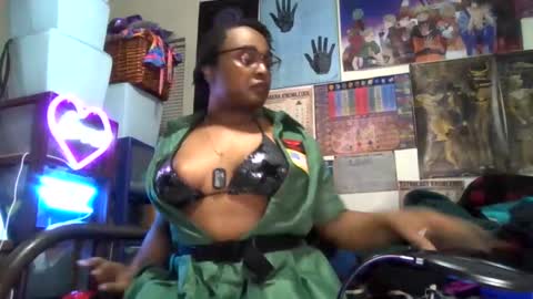 Snapshot of gardeniaspear chatting on November 2025 05:42:01 AM Gardenia online show from November 2025 05:42:01 AM