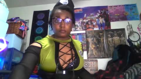 Snapshot of gardeniaspear chatting on November 2025 07:41:02 AM Gardenia online show from November 2025 07:41:02 AM