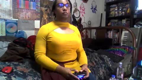 Snapshot of gardeniaspear chatting on November 2025 11:58:01 PM Gardenia online show from November 2025 11:58:01 PM