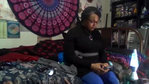 Snapshot of gardeniaspear chatting on December 2025 06:43:02 AM Gardenia online show from December 2025 06:43:02 AM