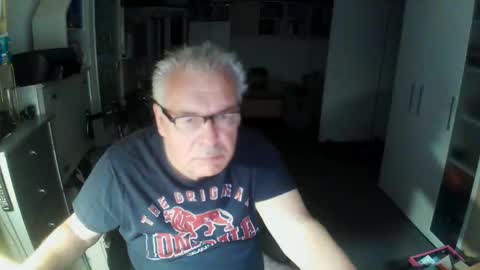 gargamil online show from October 2025 02:47:02 PM