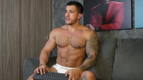 Snapshot of garret_alvin_ chatting on June 2026 04:12:01 AM Garret online show from June 2026 04:12:01 AM