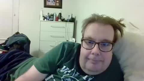 Snapshot of garyg930 chatting on January 2026 02:28:01 AM Gary online show from January 2026 02:28:01 AM