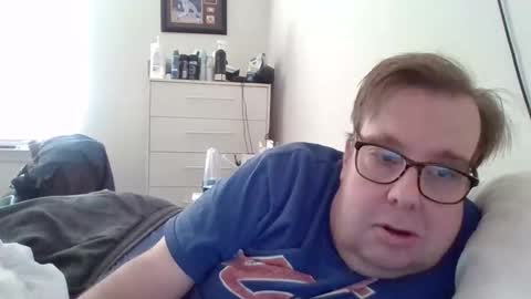 Snapshot of garyg930 chatting on February 2026 08:18:01 PM Gary online show from February 2026 08:18:01 PM