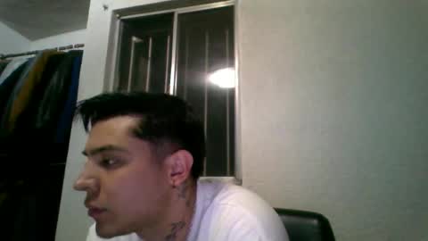 garypinepineapple online show from May 2026 07:35:02 AM
