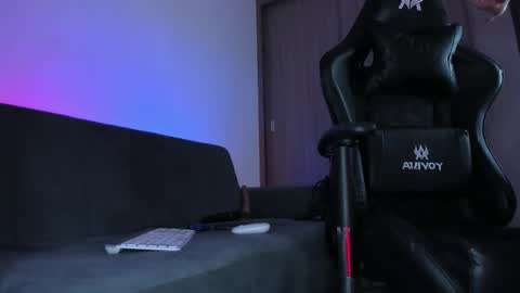 Snapshot of gasai_usagi_gh chatting on November 2025 11:37:02 PM Usagi online show from November 2025 11:37:02 PM