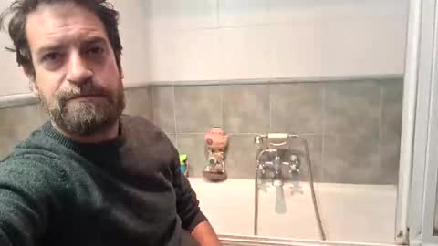 gaston34mad online show from October 2025 08:11:02 AM