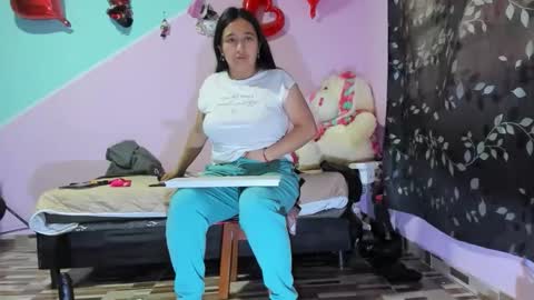 Diana online show from November 2025 12:04:02 PM