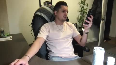 Snapshot of gatmandeep chatting on March 2025 02:18:02 AM Aladdin online show from March 2025 02:18:02 AM