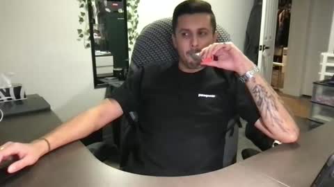 Snapshot of gatmandeep chatting on November 2025 12:08:02 AM Aladdin online show from November 2025 12:08:02 AM