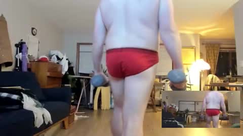 Snapshot of gaygoddessgarrett chatting on October 2025 12:00:01 AM Garrett online show from October 2025 12:00:01 AM