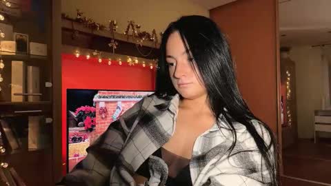 Snapshot of gaylashuhi chatting on December 2025 02:33:01 PM Stasy online show from December 2025 02:33:01 PM