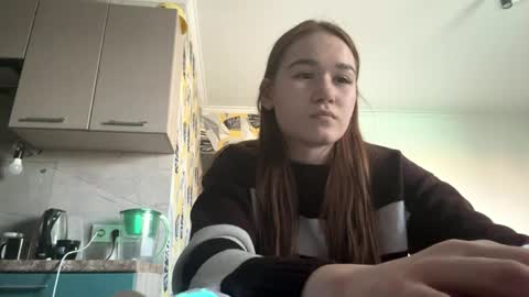 Lana online show from April 2026 01:23:01 PM