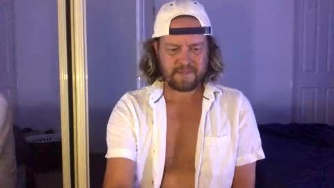 gcsurfer81 online show from November 2025 09:12:02 AM