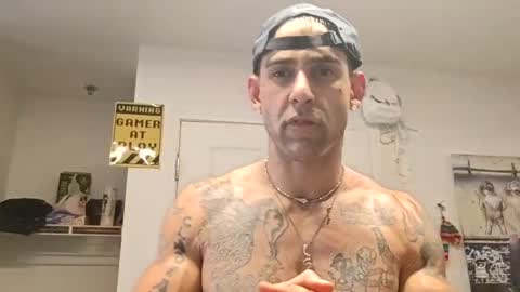 Snapshot of geekedoutlabs chatting on October 2025 11:05:01 PM Zanecubano online show from October 2025 11:05:01 PM