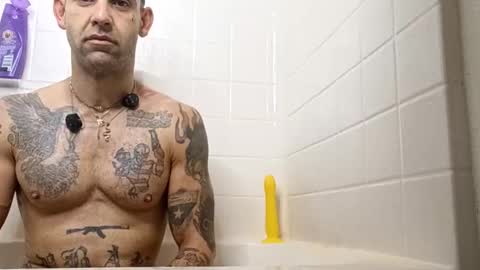 Snapshot of geekedoutlabs chatting on October 2025 06:32:01 PM Zanecubano online show from October 2025 06:32:01 PM