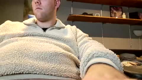 Iwan online show from February 2025 01:00:01 AM