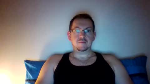 Snapshot of geilerwixxer27 chatting on November 2025 10:53:02 PM geilerwixxer27 online show from November 2025 10:53:02 PM