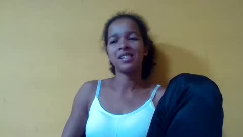 Snapshot of gelmene chatting on April 2026 08:35:02 AM gelmene online show from April 2026 08:35:02 AM