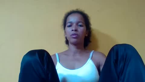 Snapshot of gelmene chatting on April 2026 06:10:01 PM gelmene online show from April 2026 06:10:01 PM