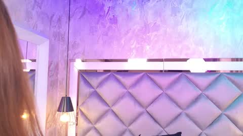 Maria  online show from September 2025 03:06:02 AM